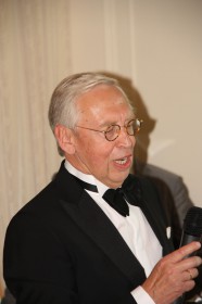 Schneider_240
